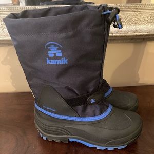 Kids Kamik Snow boots waterproof size5